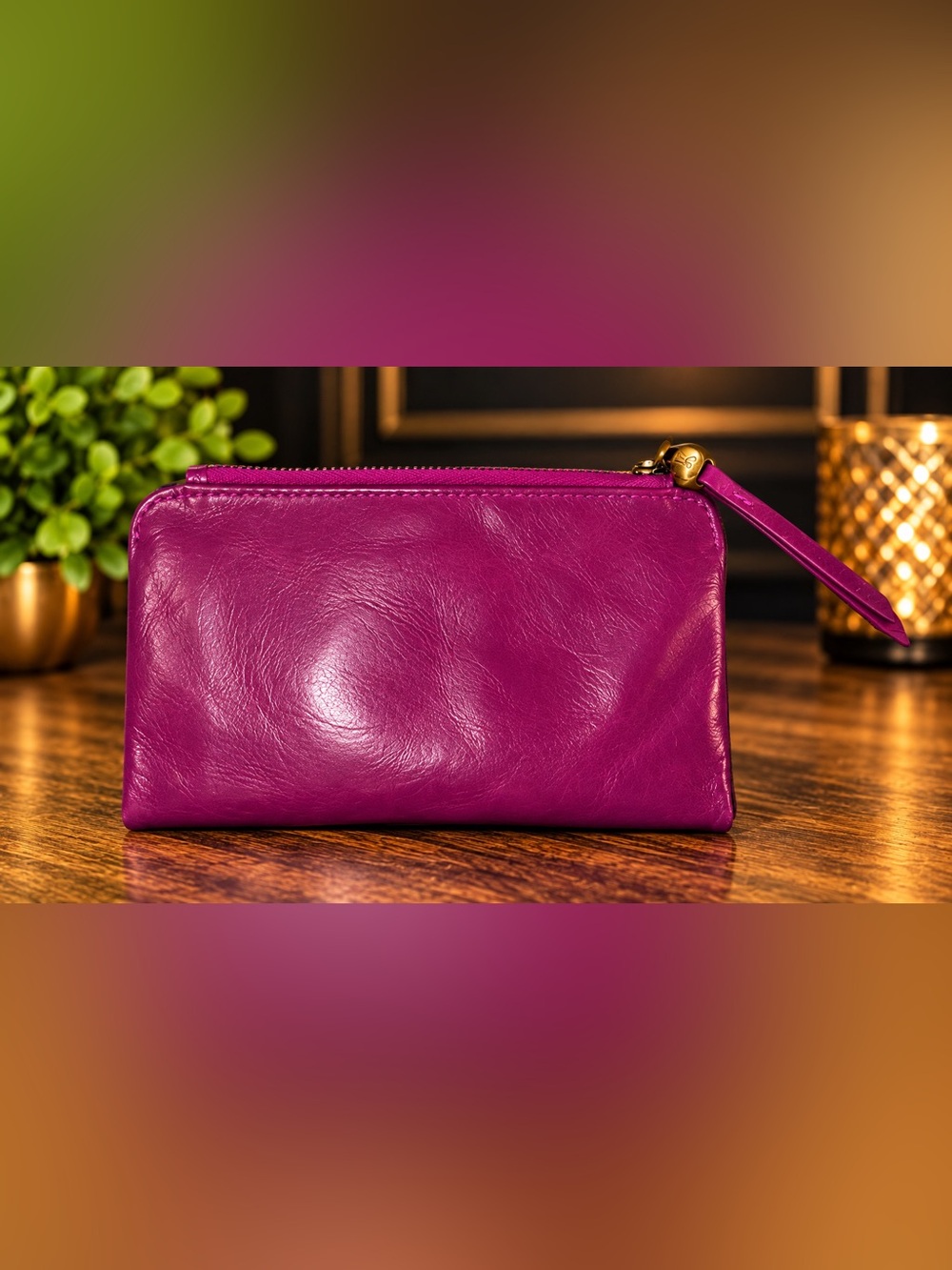 π HOBO Magenta Leather Bifold Wallet Wristlet #27 - Picture 4 of 4